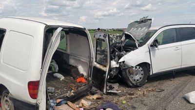 Загинули троє: в поліції повідомили нові обставини ДТП біля Рівного