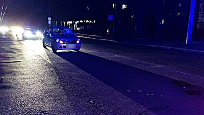 У Сумах на пішохідному переході збили 13-річного хлопця У Сумах на пішохідному переході збили 13-річного хлопця