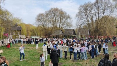 Гаївки, Козацький острів, молодь, 17 квітня 2026, Тернопіль