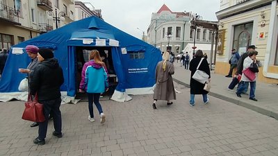 Переселенка з Харкова волонтерить в Івано-Франківську Переселенка з Харкова волонтерить в Івано-Франківську