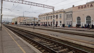 Евакуаційний потяг через Полтаву: хто їхав і куди Евакуаційний потяг через Полтаву: хто їхав і куди