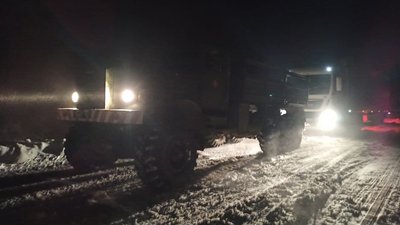 На Буковині через негоду сім доріг області непроїзні На Буковині через негоду сім доріг області непроїзні