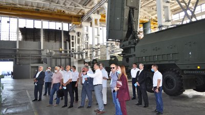Запорізький завод "Іскра" увійшов до десятки оборонних підприємств холдингу "Радарні системи"