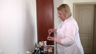На Рівненщині бракує лікарів у віддалених населених пунктах області. Кого шукають і що пропонують На Рівненщині бракує лікарів у віддалених населених пунктах області. Кого шукають і що пропонують