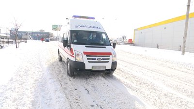 На Житомирщині частіше викликали швидку допомогу – через нерозчищені дороги доїхати змогли не всюди