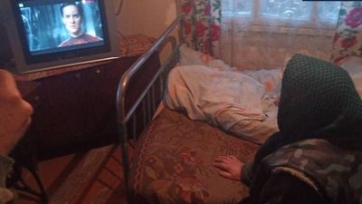 Пожалілася на сина: на Волині поліцейські взяли опіку над пенсіонеркою Пожалілася на сина: на Волині поліцейські взяли опіку над пенсіонеркою
