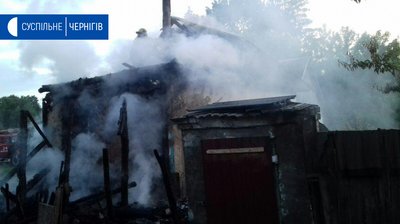 У Борзнянському районі під час пожежі постраждали мати та 2-річний син У Борзнянському районі під час пожежі постраждали мати та 2-річний син