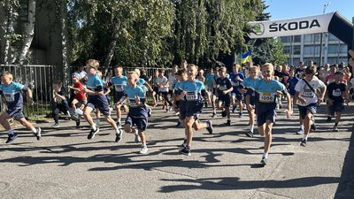 У Кременчуці відбувся забіг памʼяті на честь полеглих військових