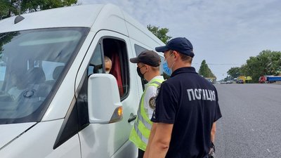 На Черкащині за день упіймали 13 перевізників-порушників На Черкащині за день упіймали 13 перевізників-порушників