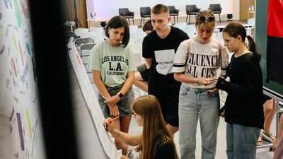 Стипендії учням від Чернігівської міськради призначив виконком