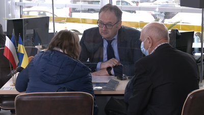 Польський генконсул провів прийом у Рівному. Про що його питали люди