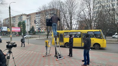 Як курсує транспорт покаже табло: у Черкасах встановили перший електронний вказівник Як курсує транспорт покаже табло: у Черкасах встановили перший електронний вказівник