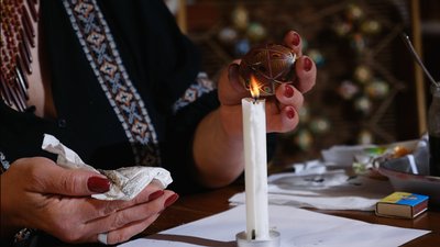 Як розписати буковинську писанку "40 клинців" — інструкція від майстрині Як розписати буковинську писанку "40 клинців" — інструкція від майстрині