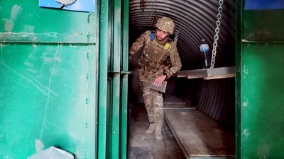 Лінія оборони: які фортифікаційні споруди зводять військові на Донеччині Лінія оборони: які фортифікаційні споруди зводять військові на Донеччині