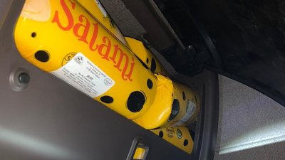 Понад пів тонни сиру конфіскували митники на кордоні з Польщею Понад пів тонни сиру конфіскували митники на кордоні з Польщею