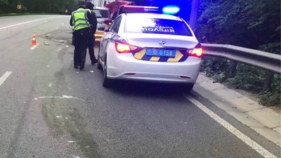 У Вінниці зіткнулися вантажівка та мікроавтобус: загинув водій У Вінниці зіткнулися вантажівка та мікроавтобус: загинув водій