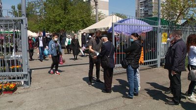 В Одесі відкрили продовольчі ринки В Одесі відкрили продовольчі ринки