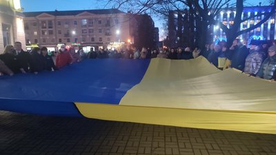 У Краматорську та Бахмуті відбувається патріотична акція У Краматорську та Бахмуті відбувається патріотична акція