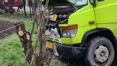 Внаслідок ДТП на Франківщині до реанімації ушпиталили 8-річну дитину Внаслідок ДТП на Франківщині до реанімації ушпиталили 8-річну дитину