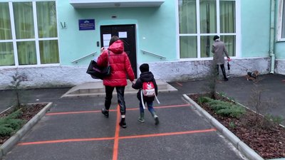 Україна перейшла на літній час: як херсонці звикають до нового часу Україна перейшла на літній час: як херсонці звикають до нового часу