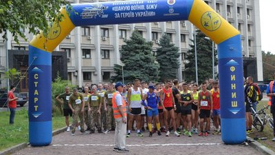 В Одесі стартував легкоатлетичний забіг в пам'ять про загиблих захисників України
