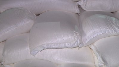 Понад 50 тонн борошна: у Вінниці видають гуманітарну допомогу для багатодітних родин Понад 50 тонн борошна: у Вінниці видають гуманітарну допомогу для багатодітних родин