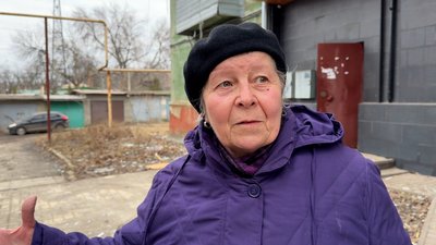 "Сьогодні був невимовний жах". Жителі Краматорська розказали про удар півтонною бомбою по середмістю "Сьогодні був невимовний жах". Жителі Краматорська розказали про удар півтонною бомбою по середмістю