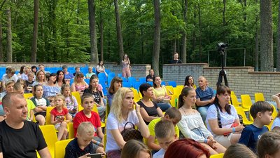 "Я Маріуполь. Родина". У Вінниці відкрили оздоровчий центр для переселенців "Я Маріуполь. Родина". У Вінниці відкрили оздоровчий центр для переселенців