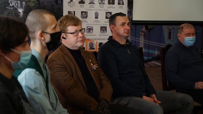 У Києві представили платформу звільнення політв’язнів У Києві представили платформу звільнення політв’язнів