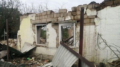 Внаслідок російських обстрілів зазнали руйнувань будинки у двох районах Запорізької області