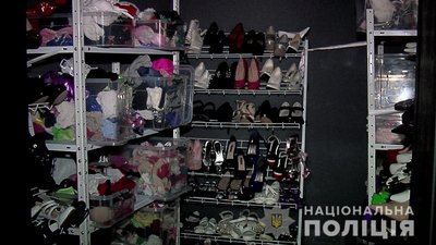 На Вінниччині правоохоронці викрили дитячу порностудію (фото, відео) На Вінниччині правоохоронці викрили дитячу порностудію (фото, відео)