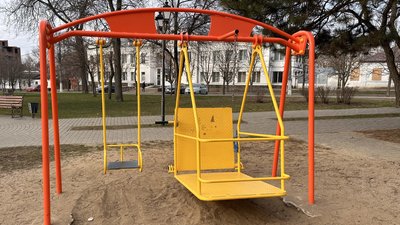 Дитячий майданчик Дитячий майданчик