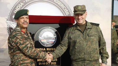 Військові навчання Індії та РФ