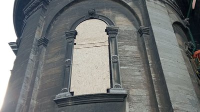 У Львові закривають щитами пам'ятки культури від можливих обстрілів