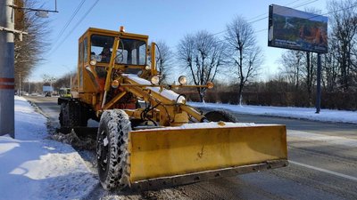 На Львівщині комунальники працюють у посиленому режимі