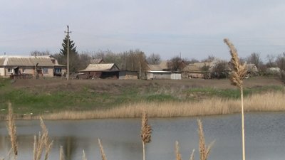 "Вони так бахкали, що хати розривали". Як живуть мешканці села Новояковлівка на Запоріжжі під постійними обстрілами