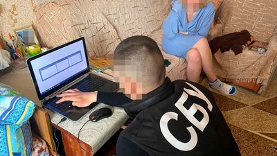 СБУ затримала хмельничанку, яка передавала розвіддані спецслужбам РФ