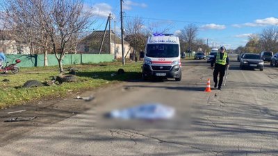 Їхав до репетитора: на Черкащині насмерть збили 9-річного хлопчика Їхав до репетитора: на Черкащині насмерть збили 9-річного хлопчика