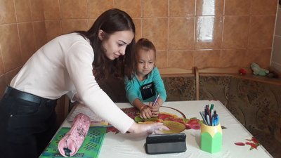 На дистанційному чи на канікулах. Як навчаються кропивницькі школярі