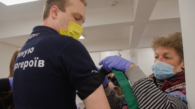 "Мистецтво рятувати життя". В Одеському художньому музеї провели майстер-клас з першої допомоги "Мистецтво рятувати життя". В Одеському художньому музеї провели майстер-клас з першої допомоги