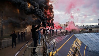 У Києві розпочався Марш захисників. НАЖИВО У Києві розпочався Марш захисників. НАЖИВО