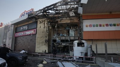 ТРЦ "Мануфактура" зранку 10 вересня.