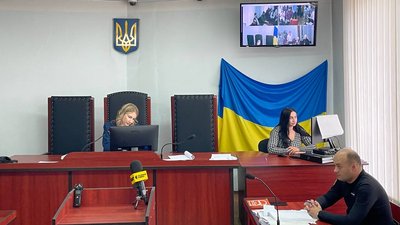 Суд перенесли, бо не з'явився адвокат: триває розгляд справи черкаському митрополиту УПЦ МП Суд перенесли, бо не з'явився адвокат: триває розгляд справи черкаському митрополиту УПЦ МП