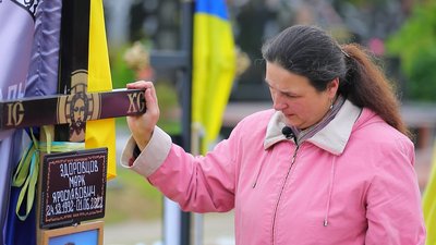 Місяць боровся за життя після того, як підірвався на міні. Спогади матері про загиблого сина Місяць боровся за життя після того, як підірвався на міні. Спогади матері про загиблого сина