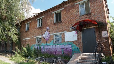 "Страшно завжди, звикнути до цього нереально" — жителі Угроїдів на Сумщині про обстріли селища "Страшно завжди, звикнути до цього нереально" — жителі Угроїдів на Сумщині про обстріли селища