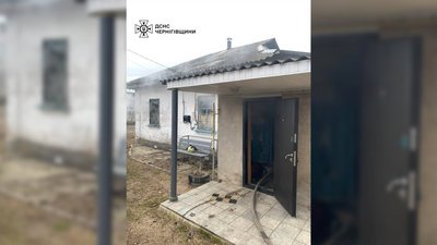 На Чернігівщині після пожежі в будинку виявили тіло чоловіка На Чернігівщині після пожежі в будинку виявили тіло чоловіка