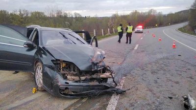 На Прикарпатті в автомобільній аварії загинув пасажир. Водію повідомили про підозру
