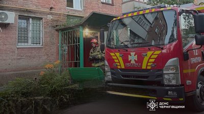 Пожежа у Прилуках на Чернігівщині 26 травня 2026 року: загинули двоє, юнака врятували