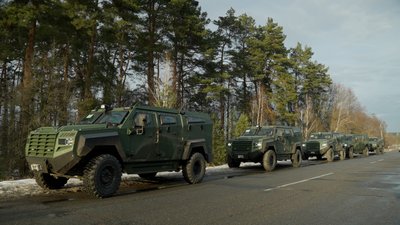 Чернігівські прикордонники отримали канадські бойові броньовані автомобілі Roshel Чернігівські прикордонники отримали канадські бойові броньовані автомобілі Roshel
