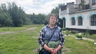 Наталія Твердохліб, волонтерка музею у Шарівці Наталія Твердохліб, волонтерка музею у Шарівці